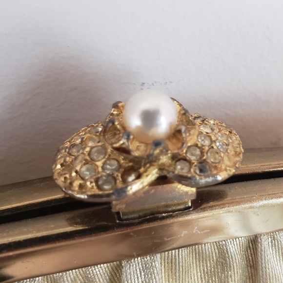 1950s gold Andes Vintage purse - Picture 5 of 7